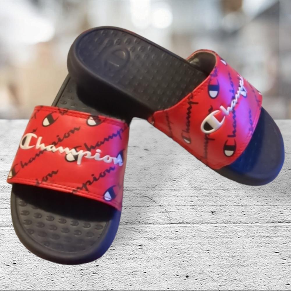 Champion slides size 13 Y